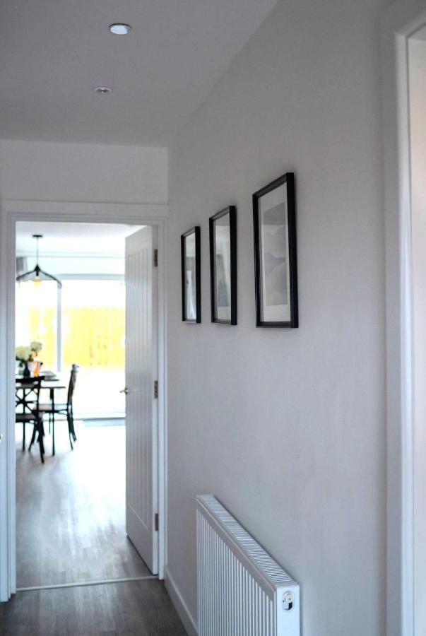 The Red House Modern Stylish Home From Home Walking Distance To Cardiff Bay And City Centre With Parking Zewnętrze zdjęcie